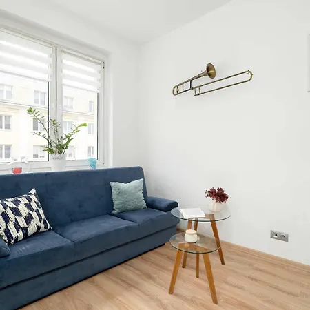 Bright Dzialynskich Near Old Town By Renters Apartmán