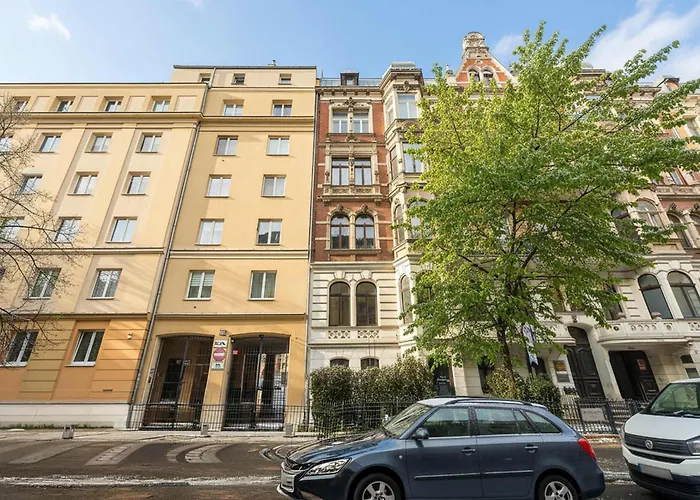 Bright Dzialynskich Near Old Town By Renters Apartamento *