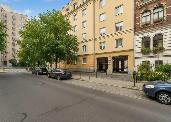 Bright Dzialynskich Near Old Town By Renters * Poznan